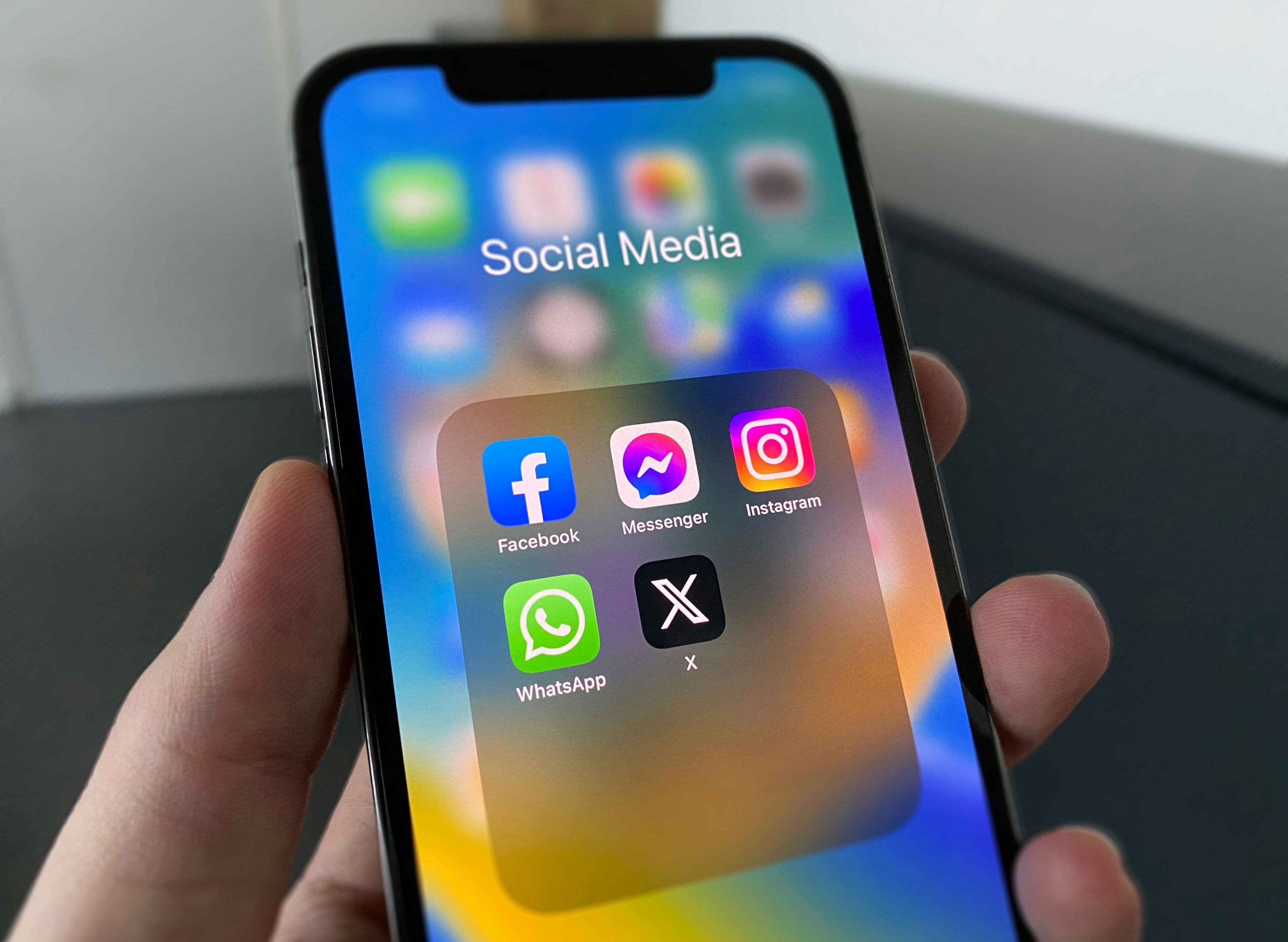 How to Promote Your Market on Social Media: 10 Proven Tips