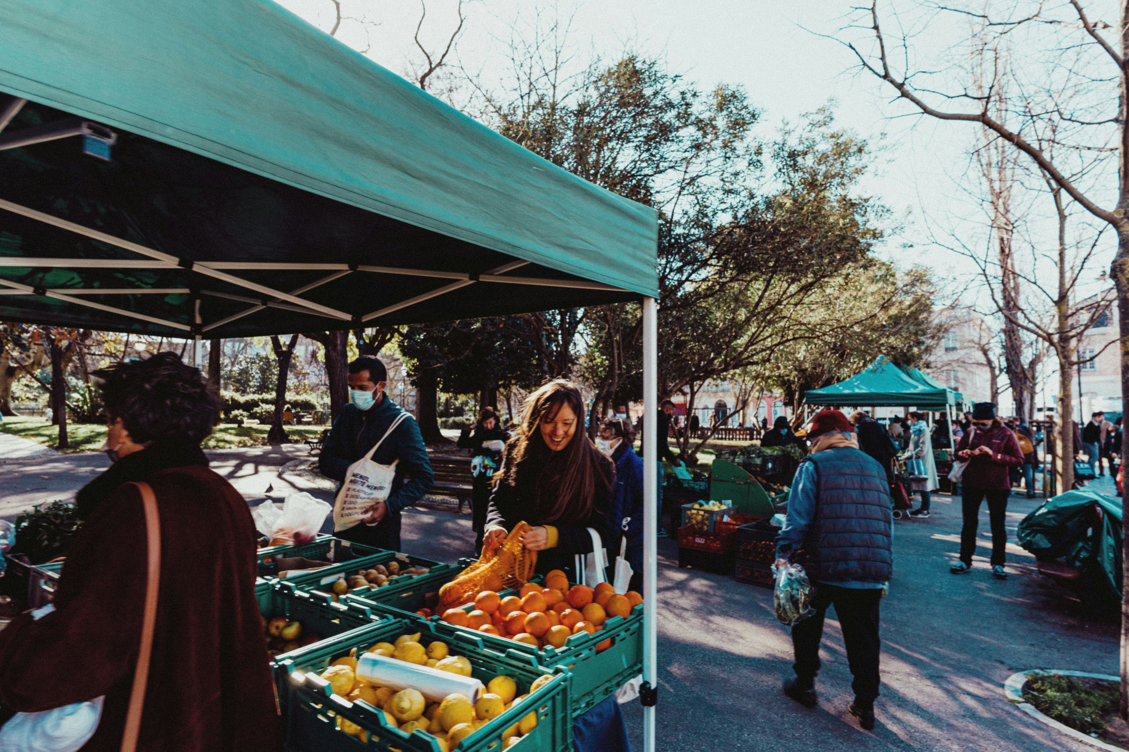 How to Apply for a Farmers Market Vendor Booth