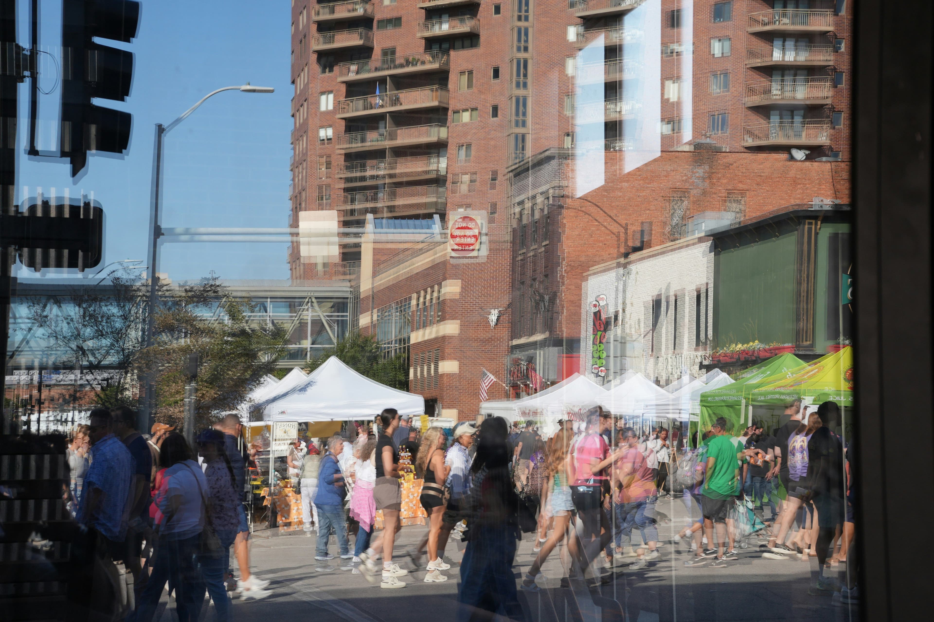 How to Find Vendor Markets to Sell At: The Complete Guide